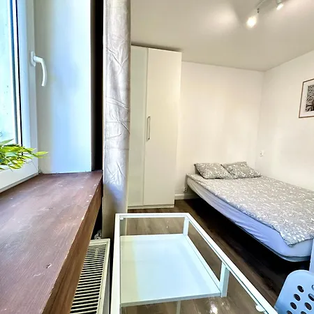 Przy Plazy & Parking Appartement *