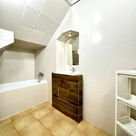 Przy Plazy & Parking * 索波特